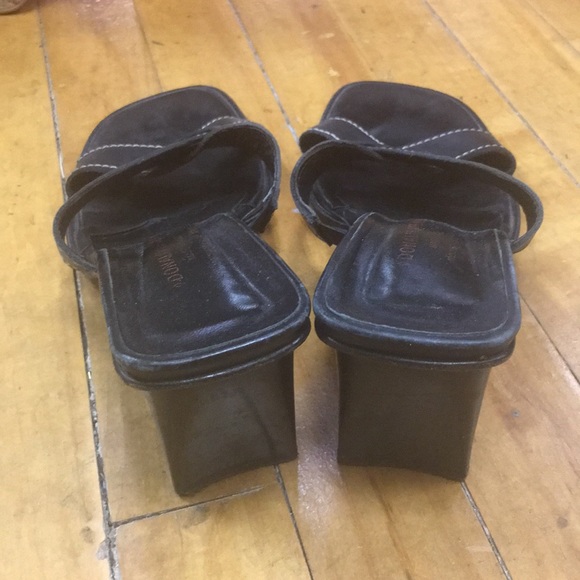 8.5 Black  criss cross slide sandals Donald Pliner - Picture 3 of 6